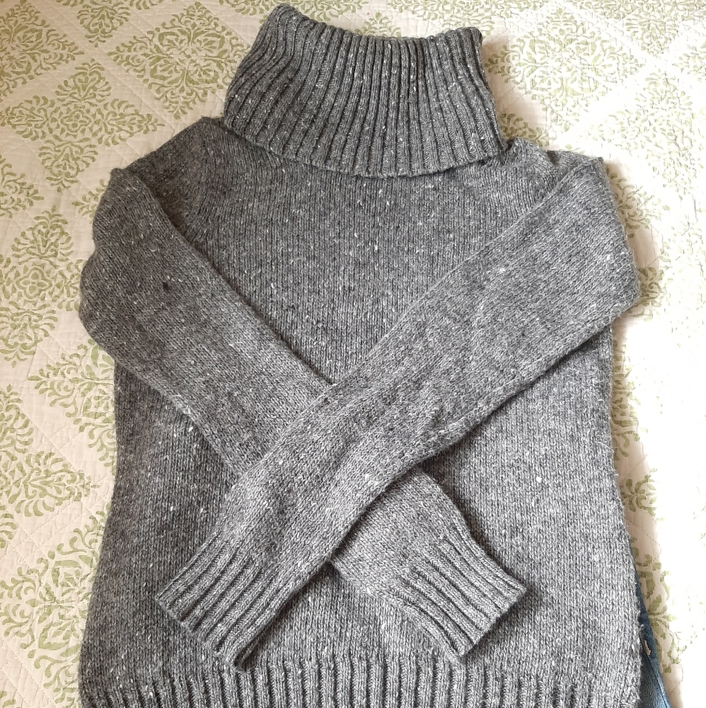 Grey Jacob turtleneck sweater